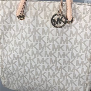 Michale kors jet set north south tote